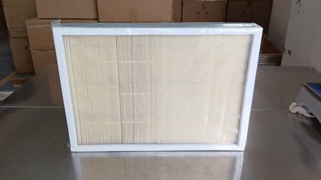 Панельный воздушный фильтр